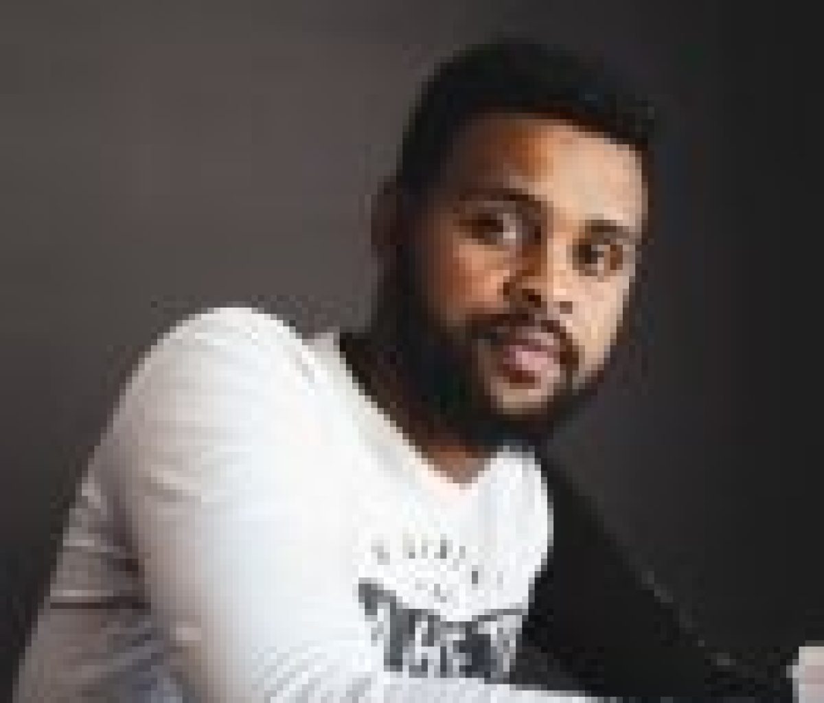 demo-attachment-186-trendy-youth-media-1402588-unsplash